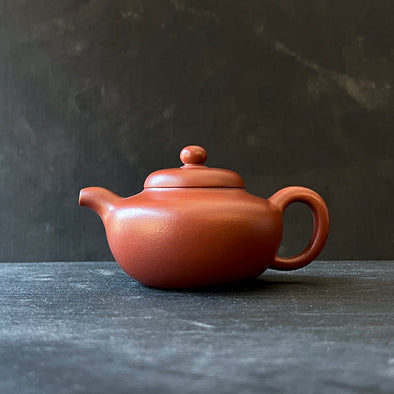 Lian Zi Yixing Zisha Teapot