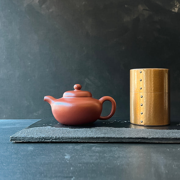 Lian Zi Yixing Zisha Teapot