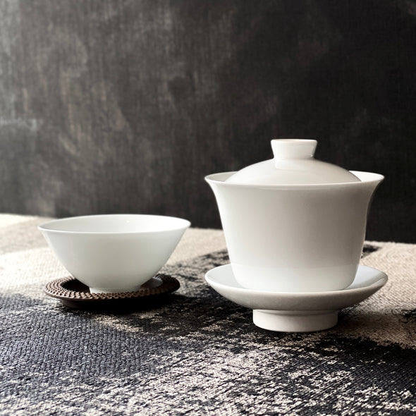 Porcelain Classic Teacup